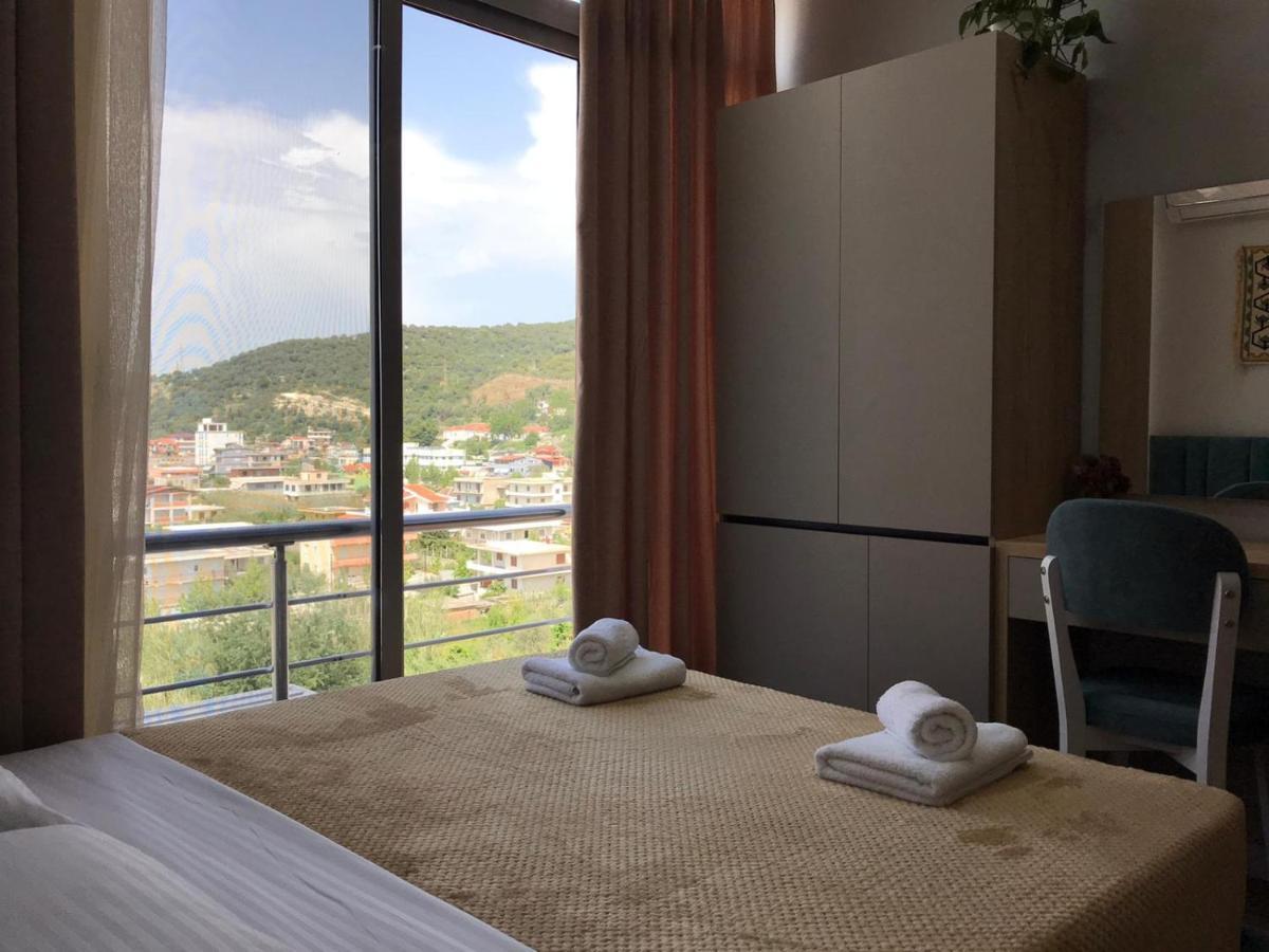 Trea Accomodations - Suite Lungomare Vlore Bagian luar foto